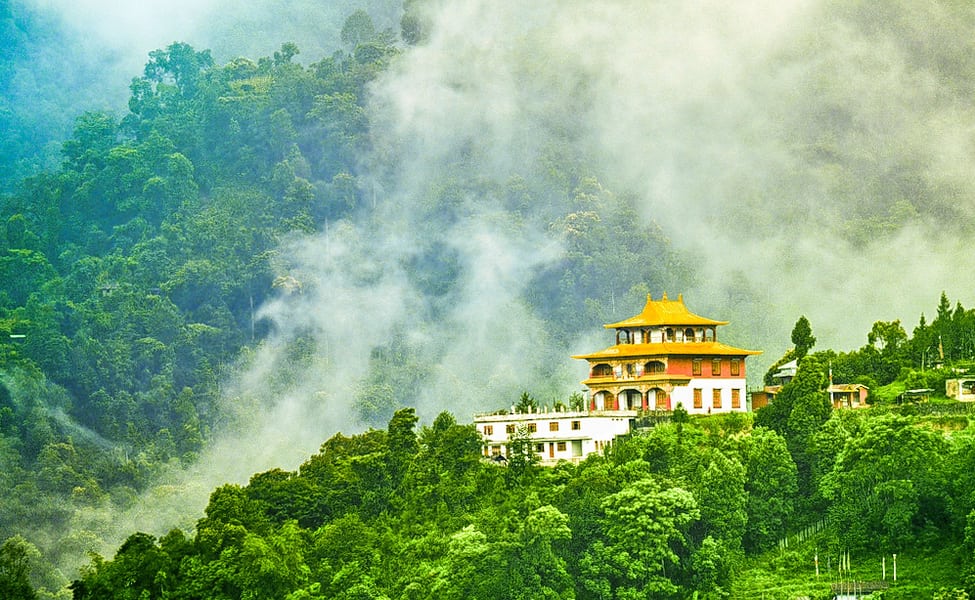12 Incredible Places to Visit Gangtok