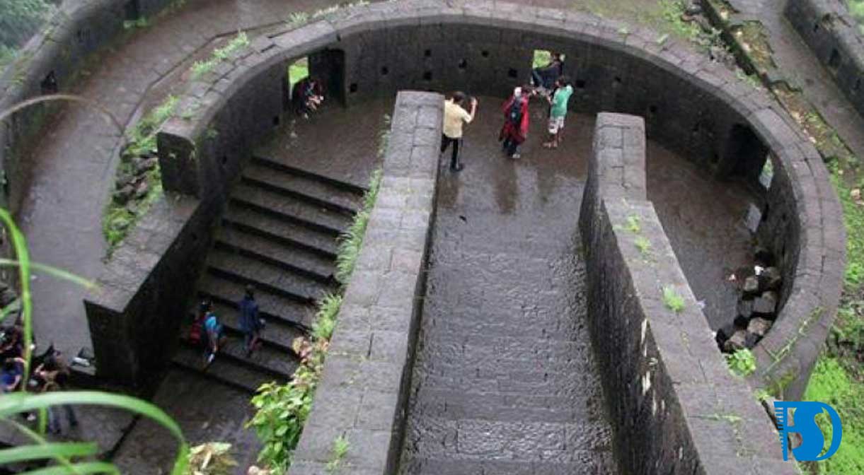Lohagad Fort History, Wiki, Facts & more info...