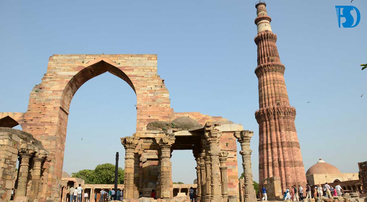 Qutub Minar History