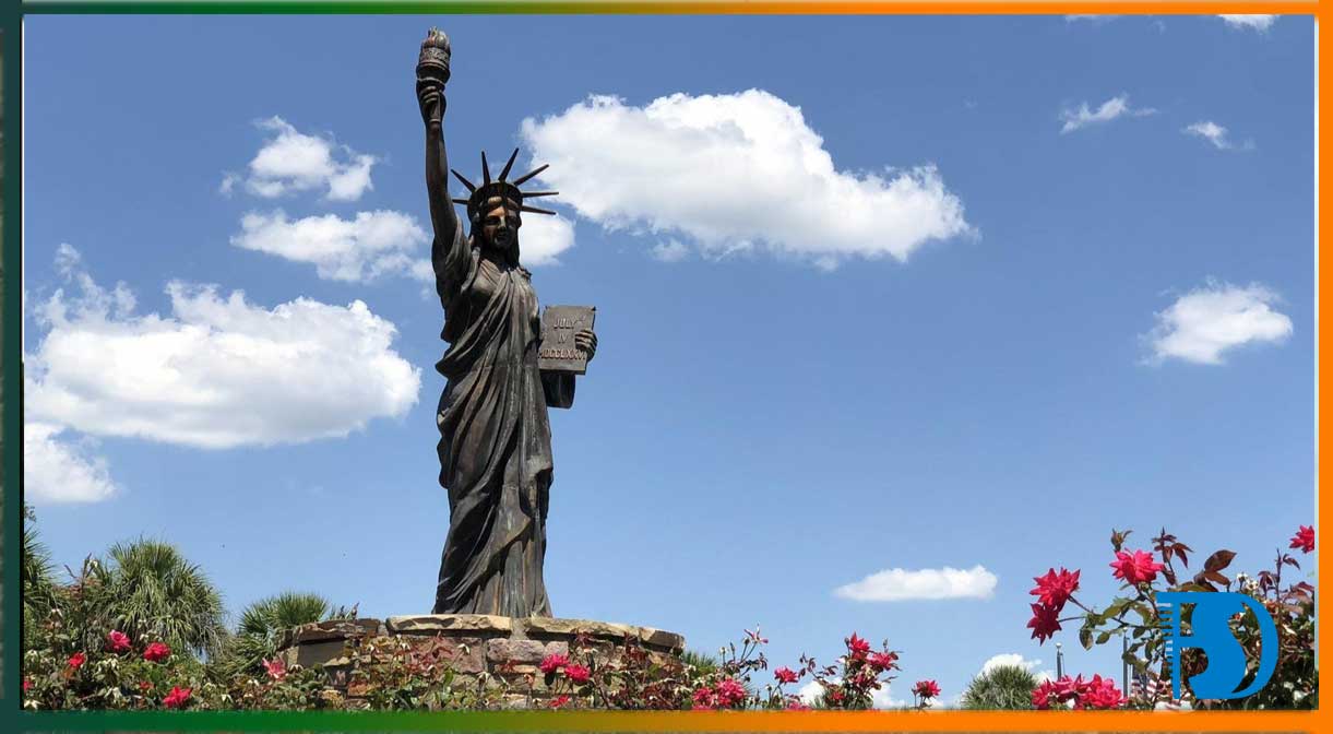 Statue of Liberty - The First Intro of America